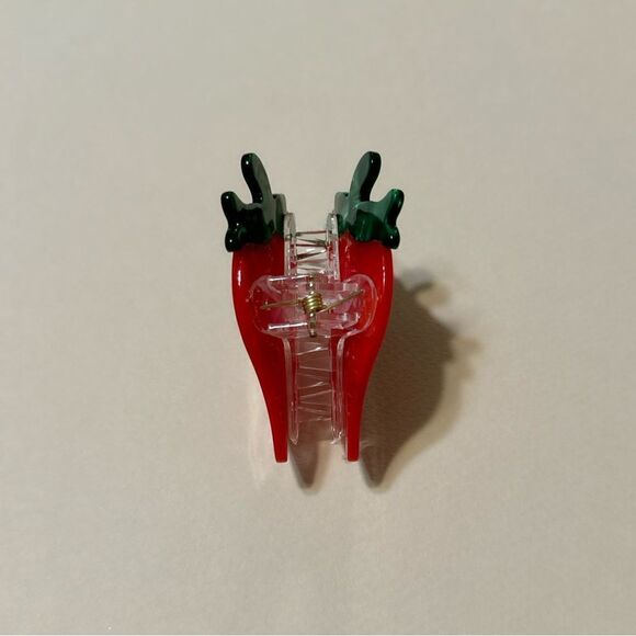 Strawberry hair clips N722 - Picture 2 of 3